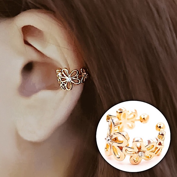Jewelry - ⚜️[𝟯/$𝟭𝟴]⚜️Gold Flower Cuff Wrap Earring NEW